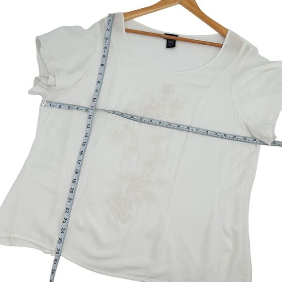 Torrid white embroidered gauze blouse crochet  lace trim size 1x - Picture 8 of 8